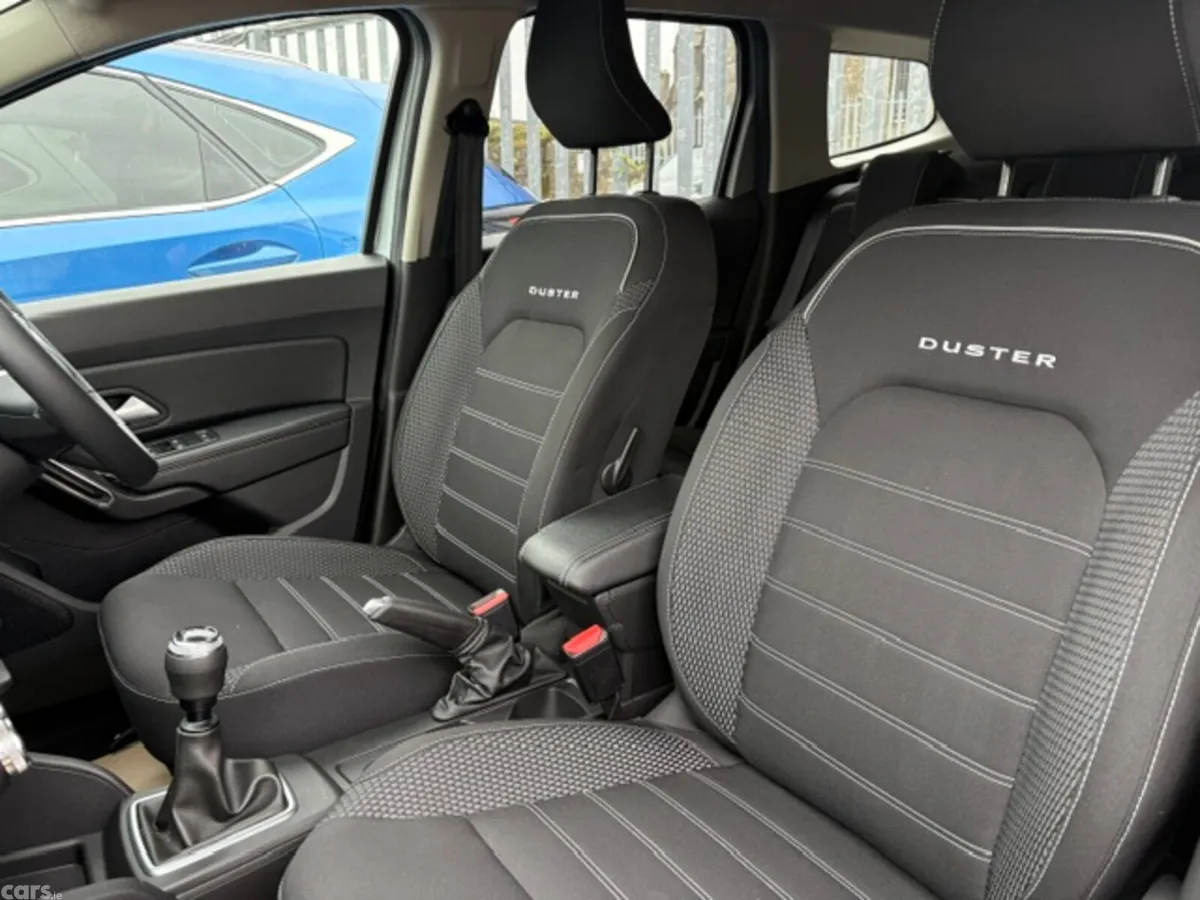 Dacia Duster SUV, Petrol, 2022, Grey