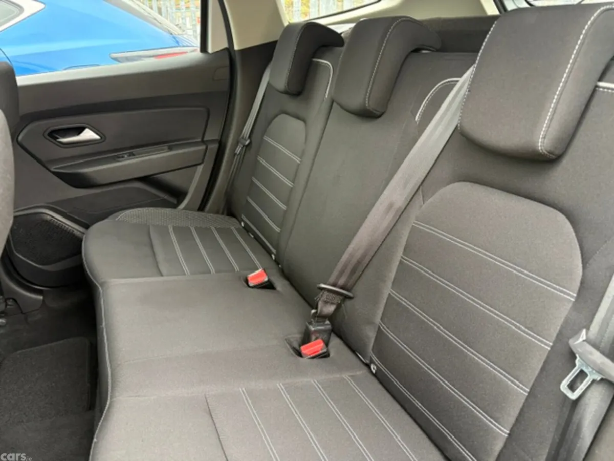 Dacia Duster SUV, Petrol, 2022, Grey