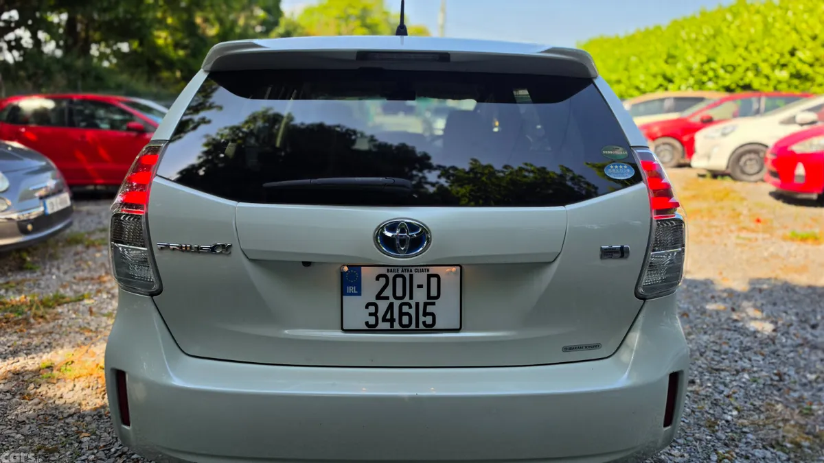 Toyota Prius MPV, Petrol Hybrid, 2020, White
