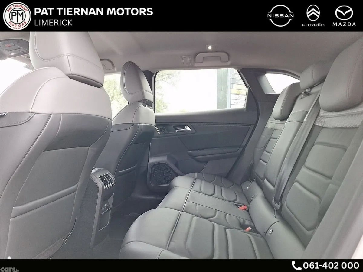 Citroen C5 X Saloon, Petrol, 2026, White