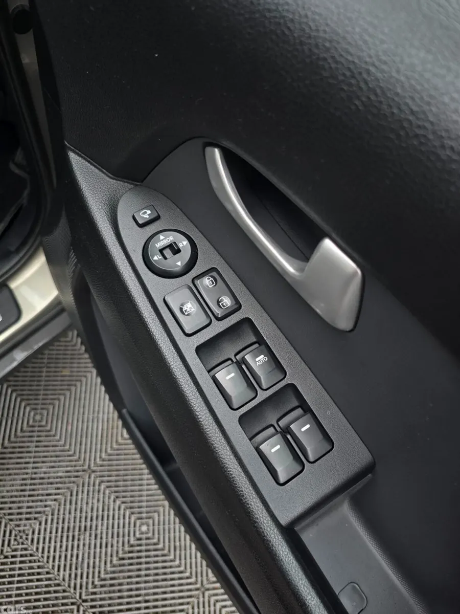 Kia Sportage SUV, Diesel, 2015, Silver