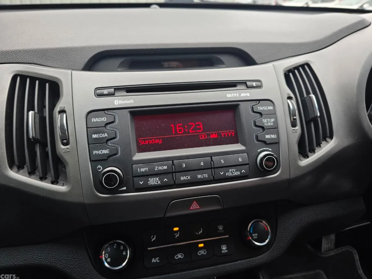 Kia Sportage SUV, Diesel, 2015, Silver