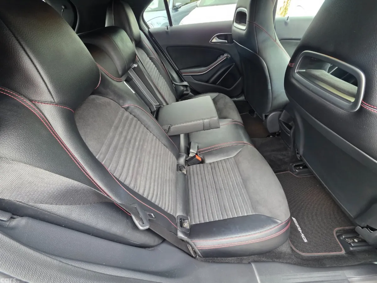 Mercedes-Benz A-Class Hatchback, Petrol, 2012, Silver