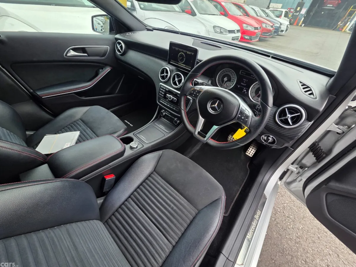 Mercedes-Benz A-Class Hatchback, Petrol, 2012, Silver