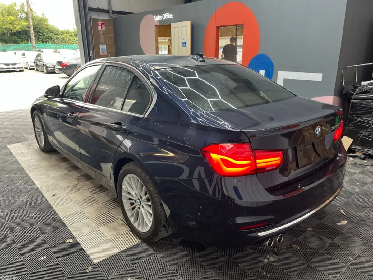BMW 3-Series Saloon, Diesel, 2017, Blue