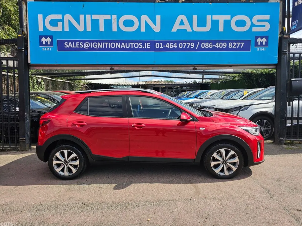 Kia Stonic Estate, Petrol, 2023, Red