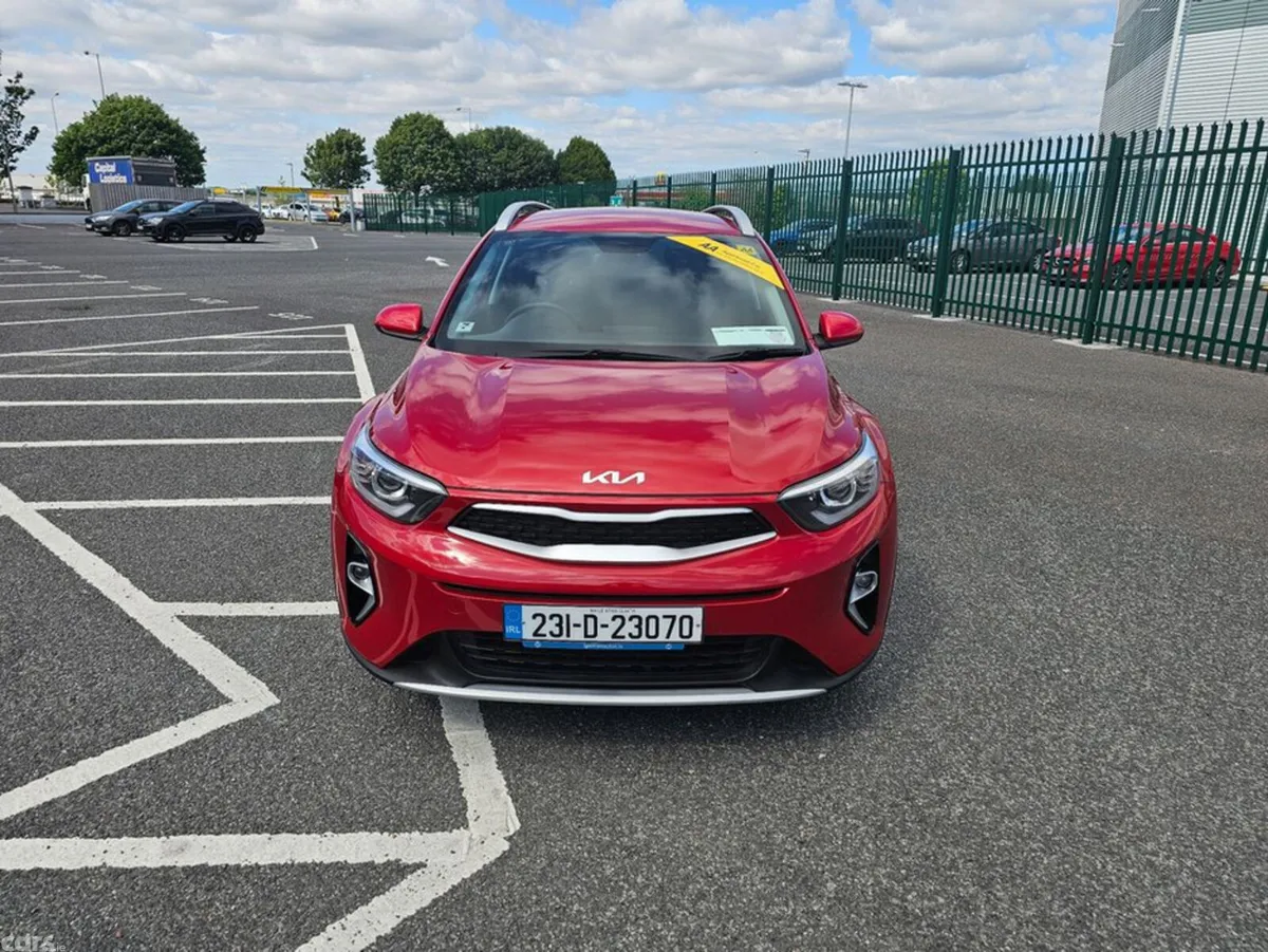 Kia Stonic Estate, Petrol, 2023, Red