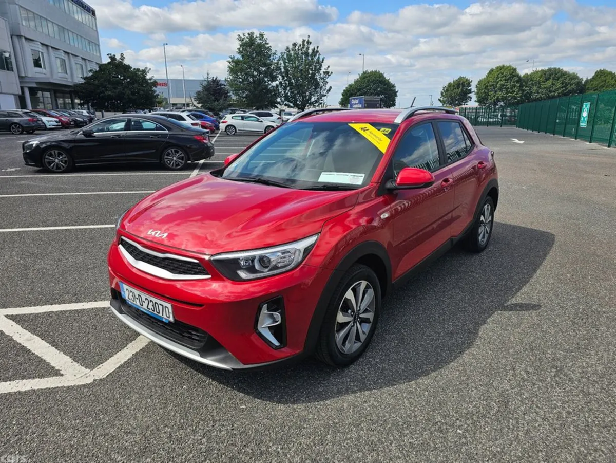 Kia Stonic Estate, Petrol, 2023, Red