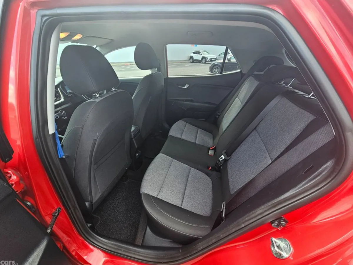 Kia Stonic Estate, Petrol, 2023, Red
