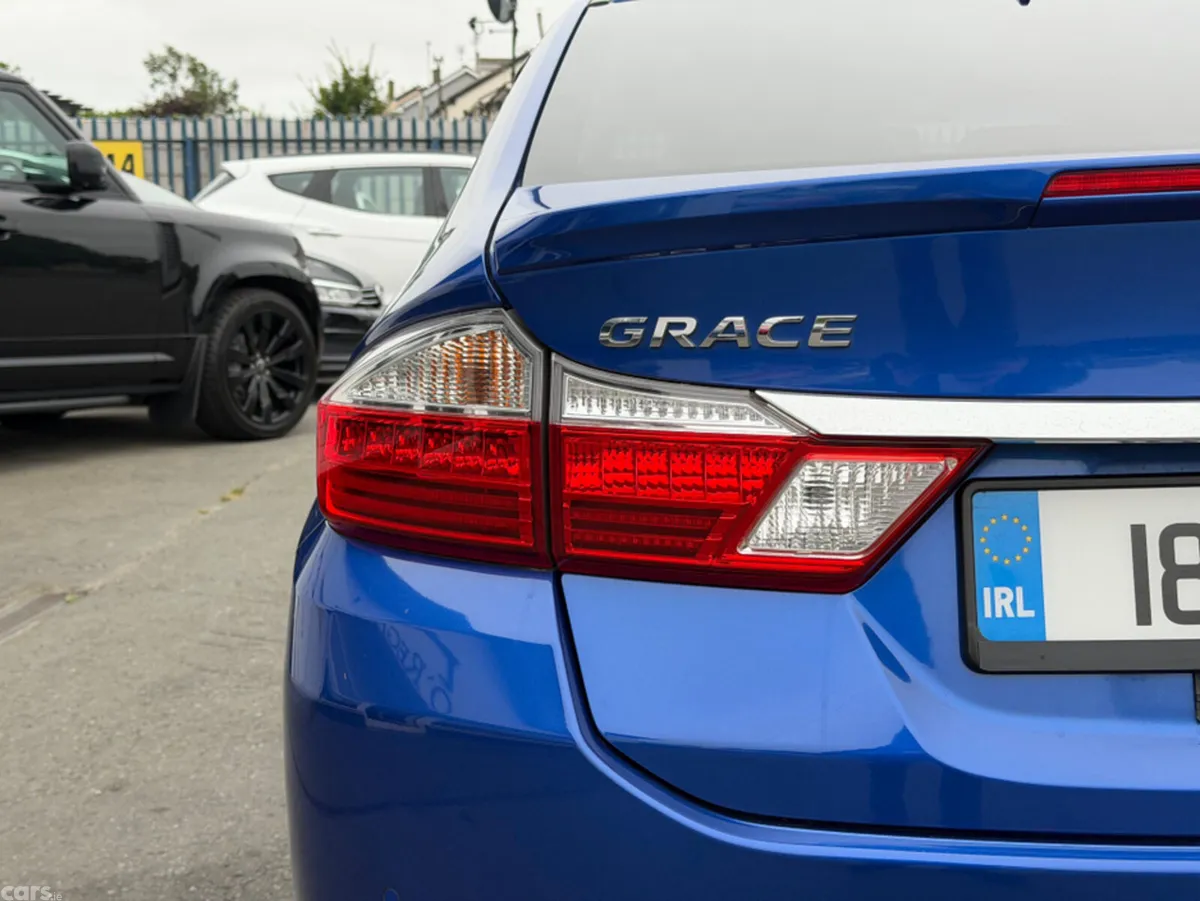Honda Grace Saloon, Petrol Hybrid, 2018, Blue
