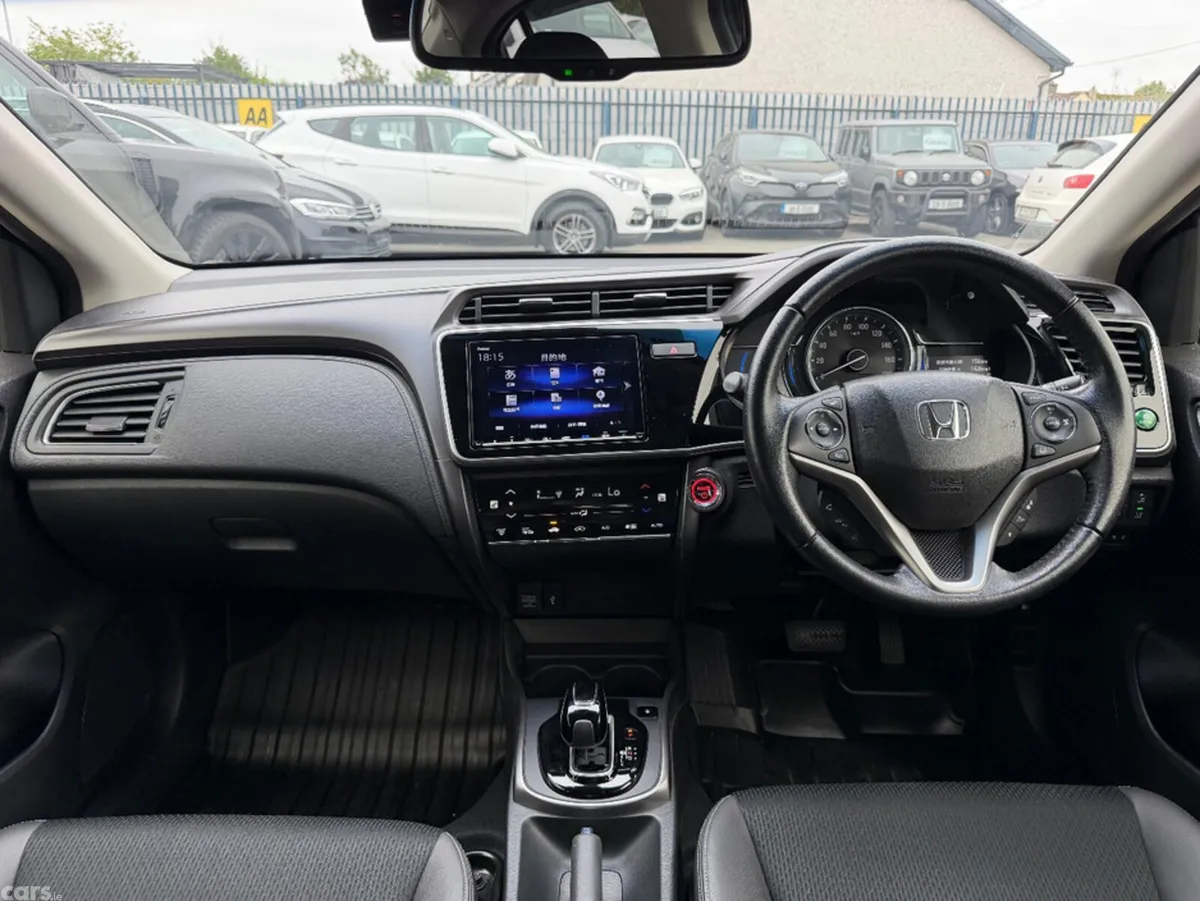 Honda Grace Saloon, Petrol Hybrid, 2018, Blue