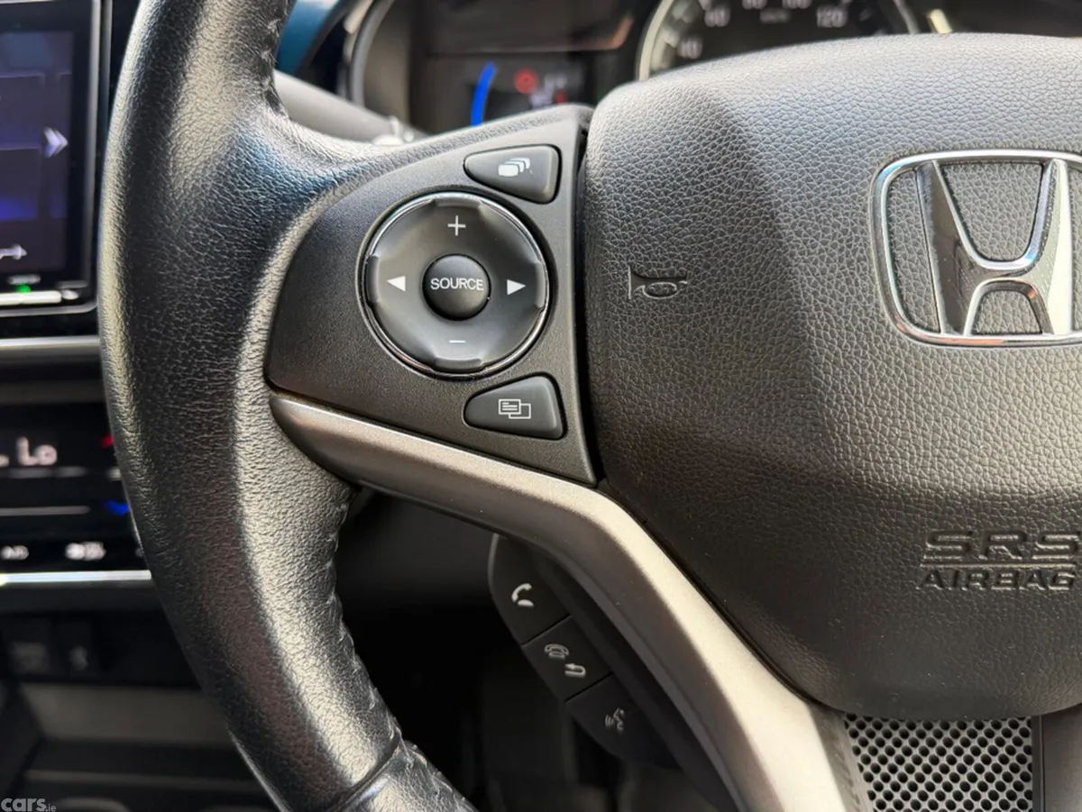Honda Grace Saloon, Petrol Hybrid, 2018, Blue