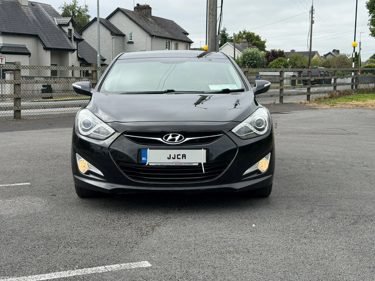 Hyundai i40 Saloon, Diesel, 2013, Black
