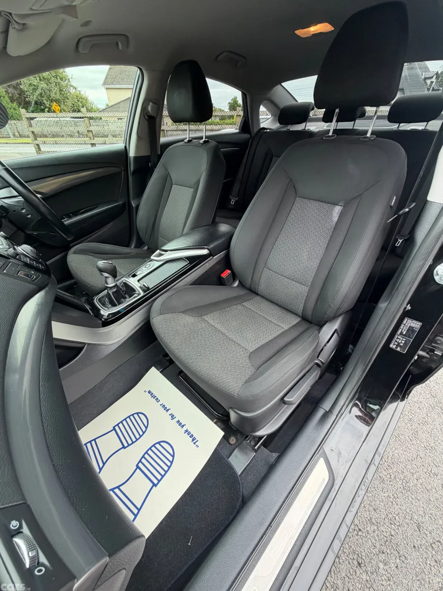 Hyundai i40 Saloon, Diesel, 2013, Black