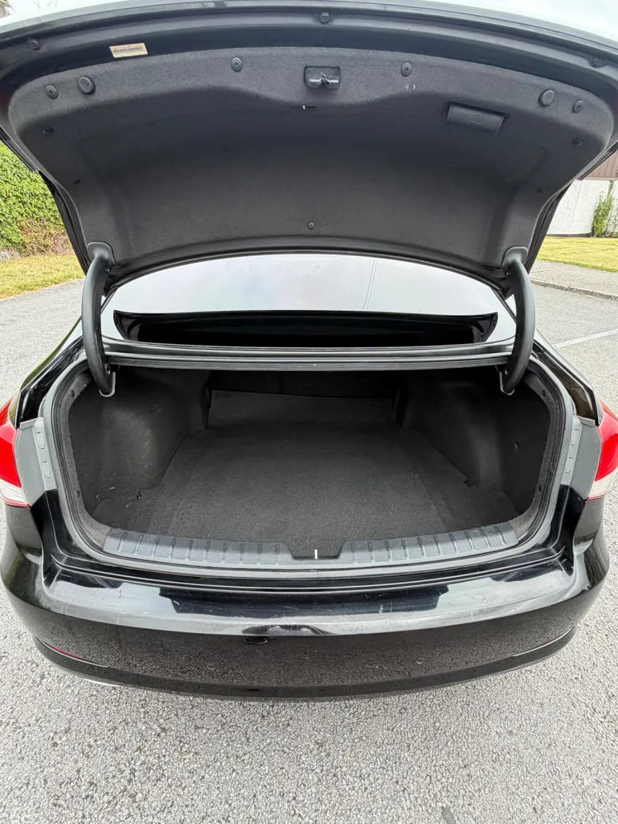 Hyundai i40 Saloon, Diesel, 2013, Black