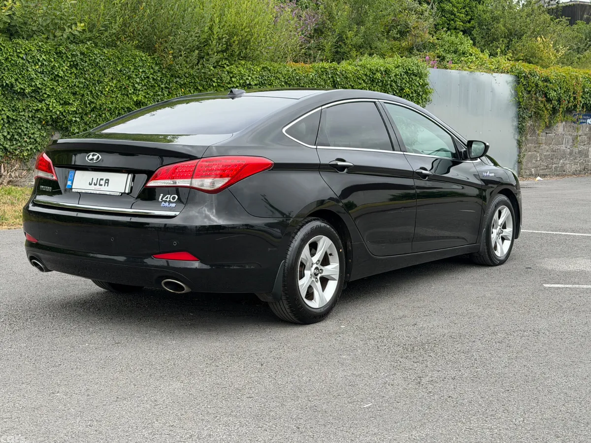 Hyundai i40 Saloon, Diesel, 2013, Black