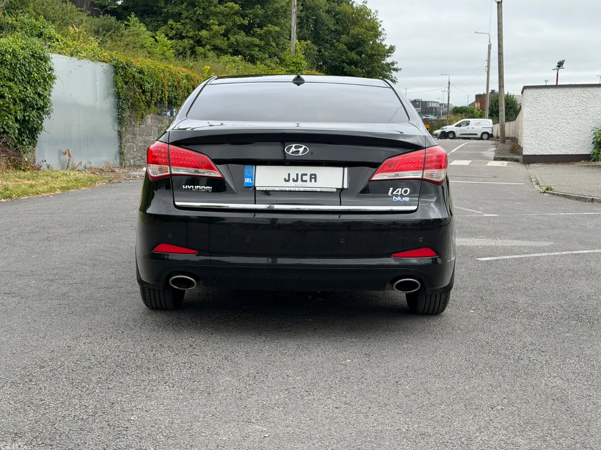 Hyundai i40 Saloon, Diesel, 2013, Black
