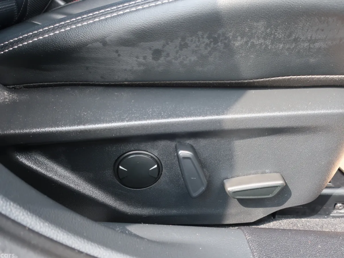 Ford Focus Hatchback, Diesel, 2023, Blue