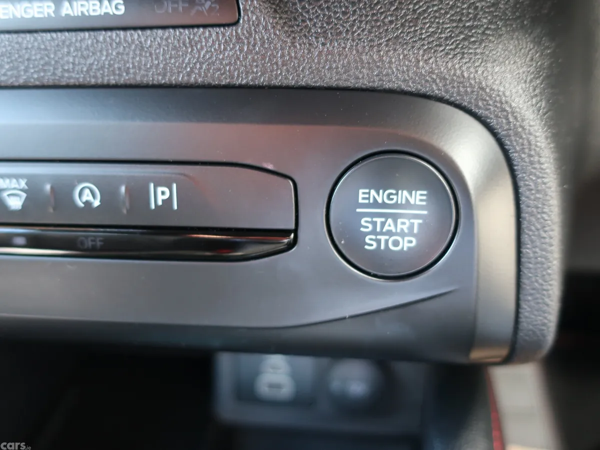 Ford Focus Hatchback, Diesel, 2023, Blue