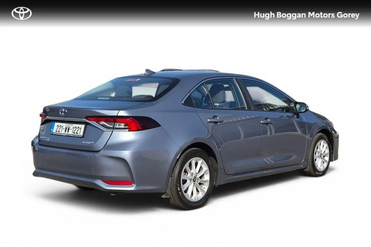 Toyota Corolla Saloon, Petrol Hybrid, 2022, Grey