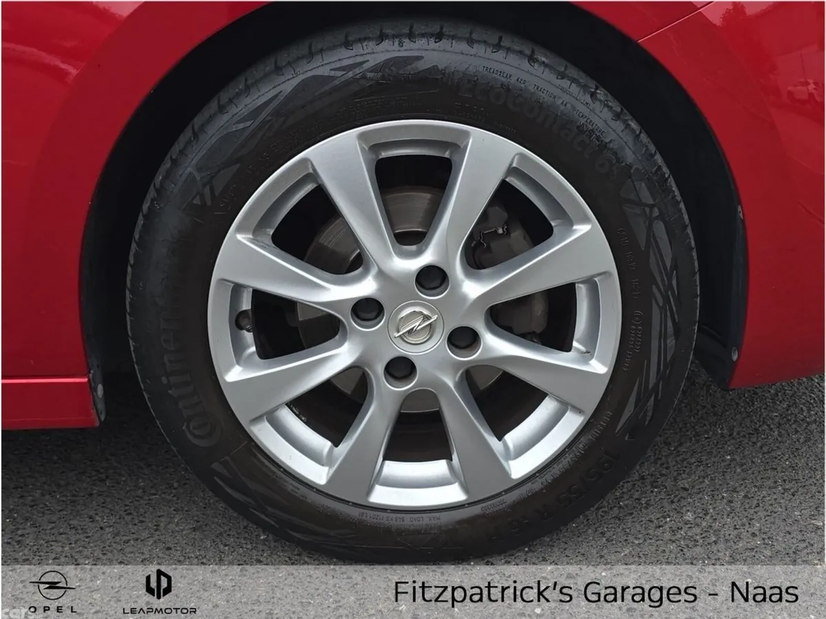 Opel Corsa Hatchback, Petrol, 2022, Red
