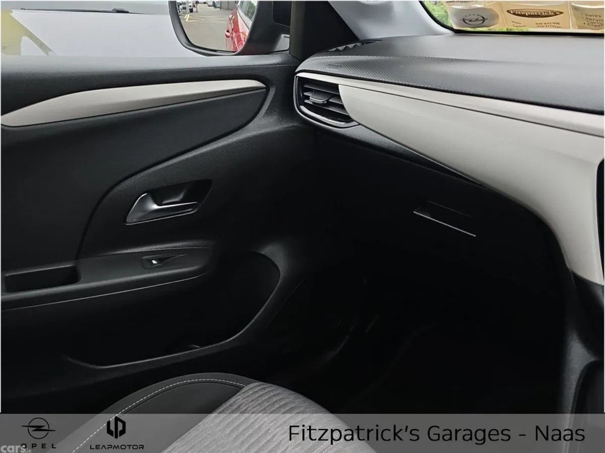 Opel Corsa Hatchback, Petrol, 2022, Red