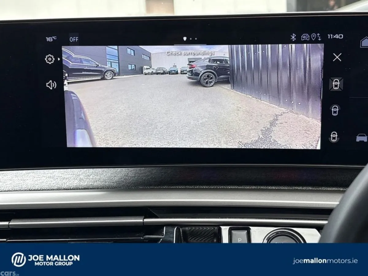 Peugeot 3008 MPV, Petrol, 2025, White