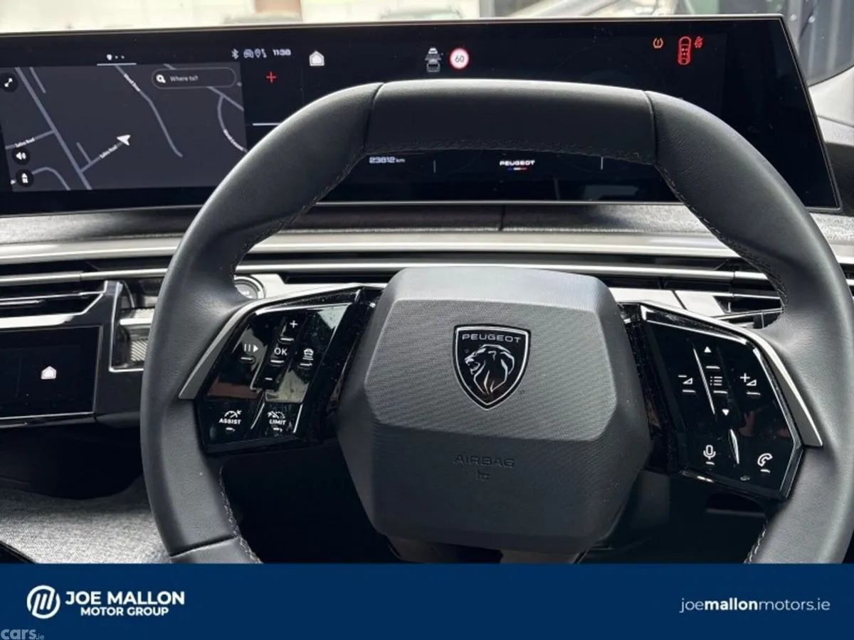 Peugeot 3008 MPV, Petrol, 2025, White