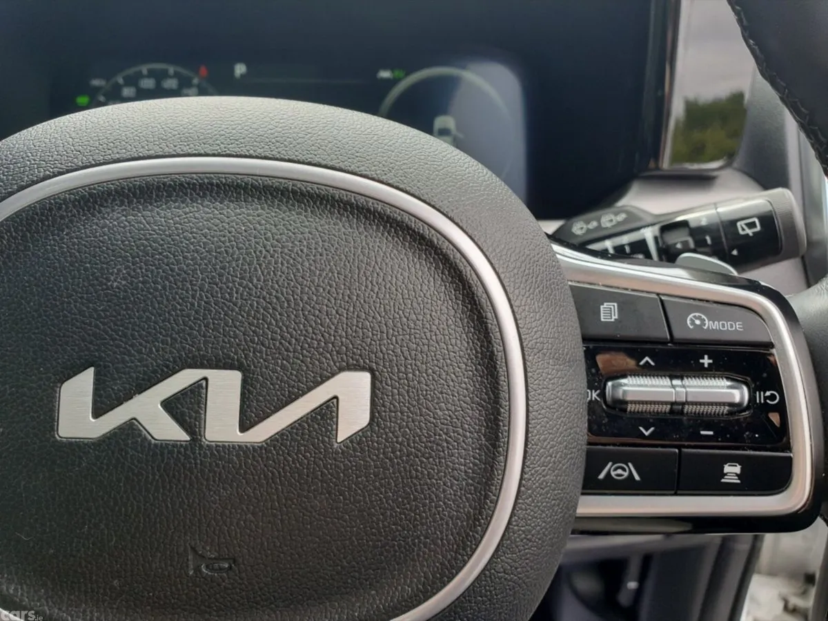 Kia Sorento SUV, Petrol Plug-in Hybrid, 2022, White