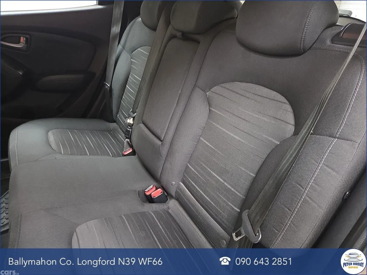 Hyundai ix35 SUV, Diesel, 2015, Gold