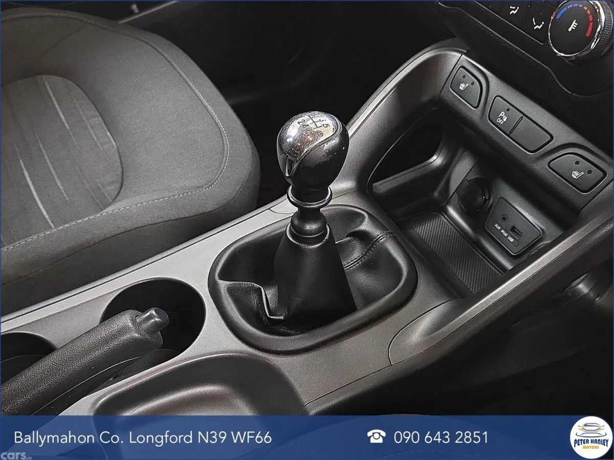 Hyundai ix35 SUV, Diesel, 2015, Gold