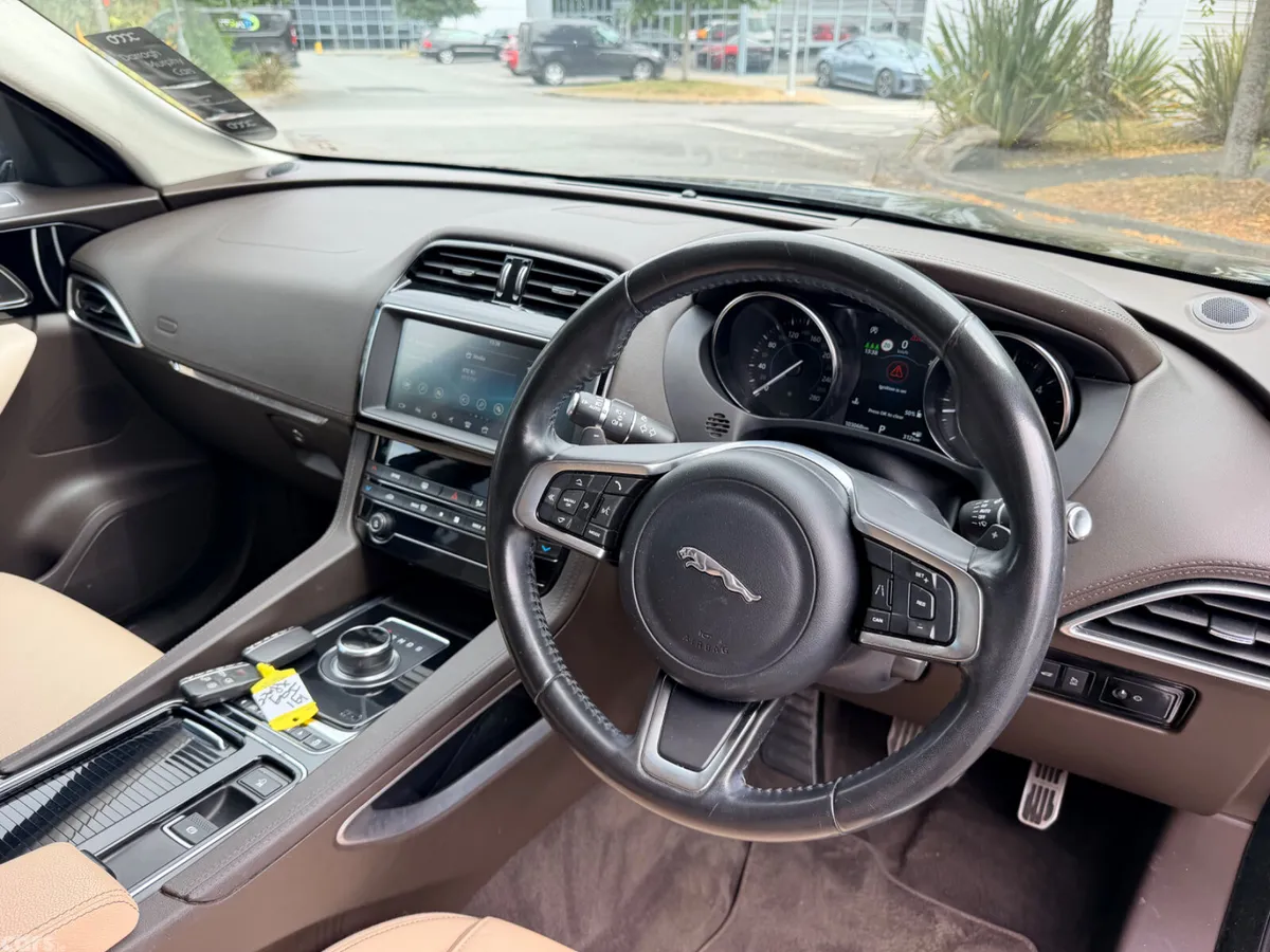 Jaguar F-Pace SUV, Diesel, 2019, Black