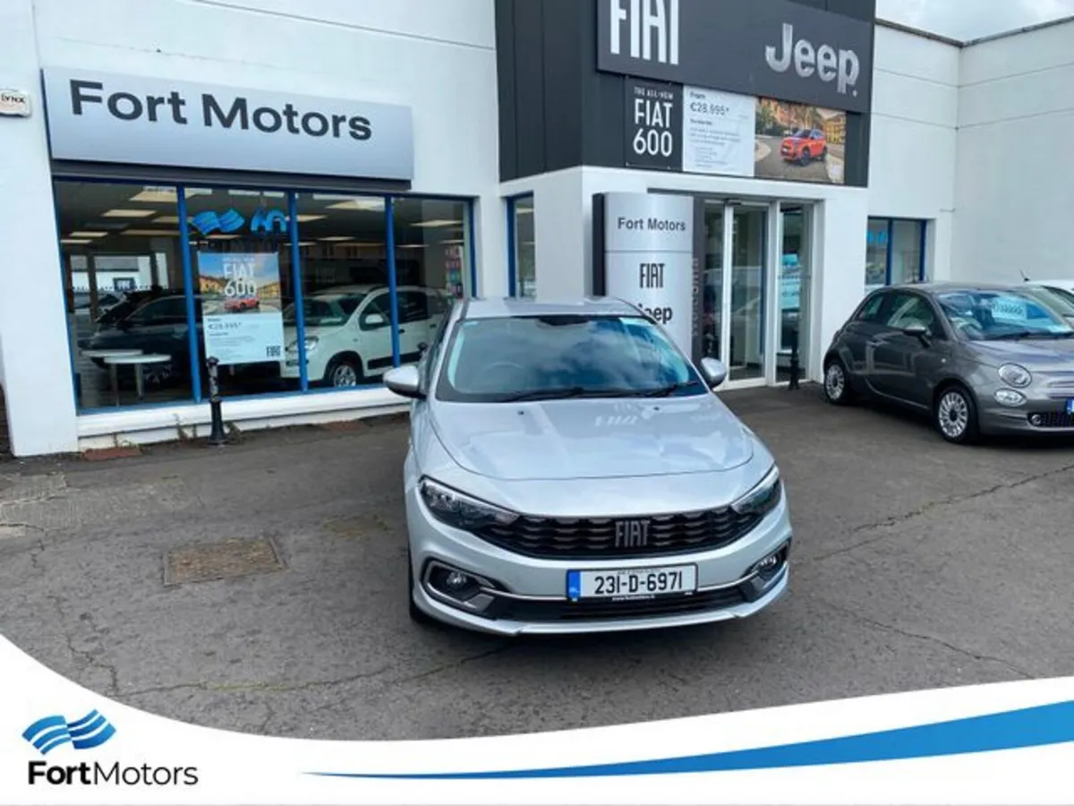Fiat Tipo Hatchback, Petrol, 2023, Silver