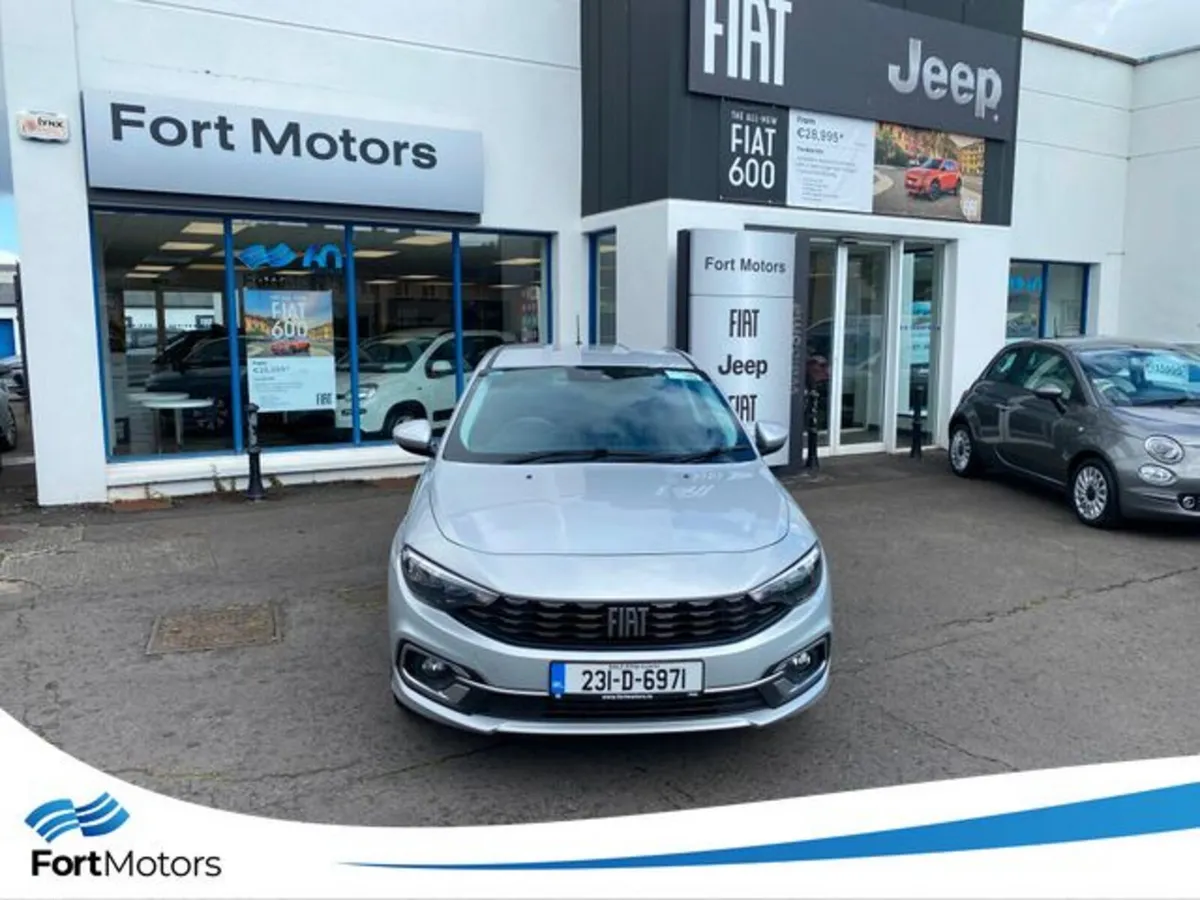 Fiat Tipo Hatchback, Petrol, 2023, Silver