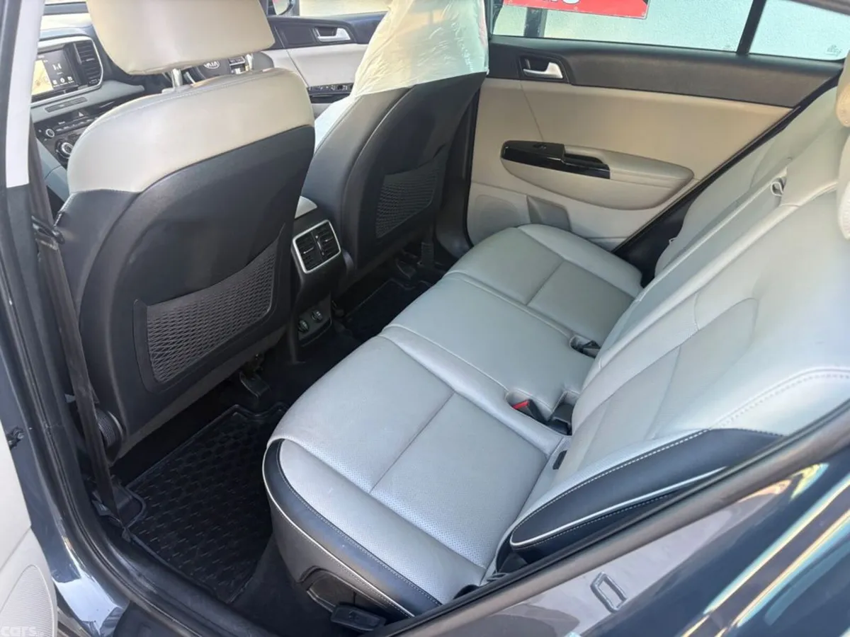 Kia Sportage SUV, Diesel, 2020, Grey