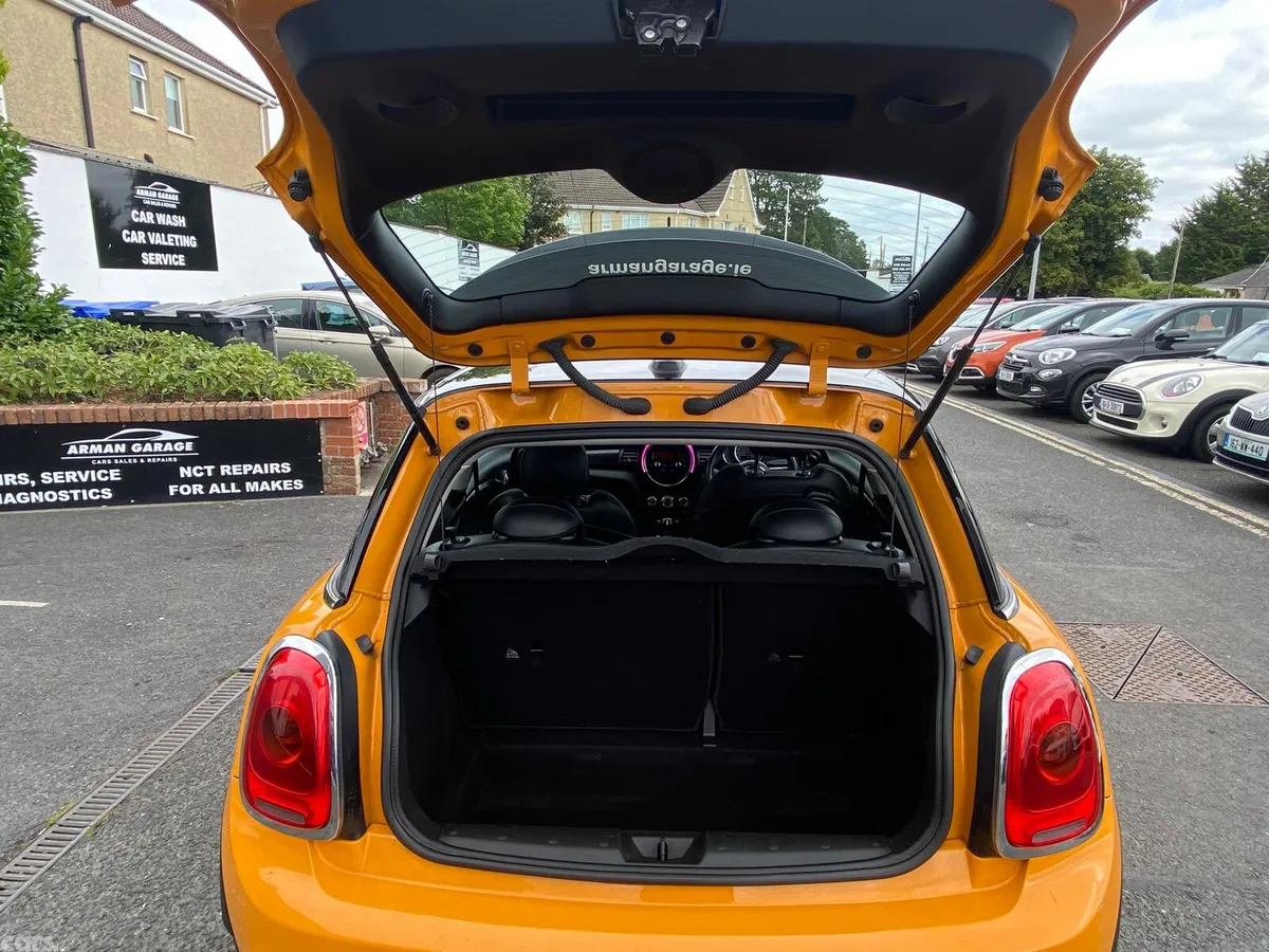 Mini Cooper Hatchback, Diesel, 2017, Orange
