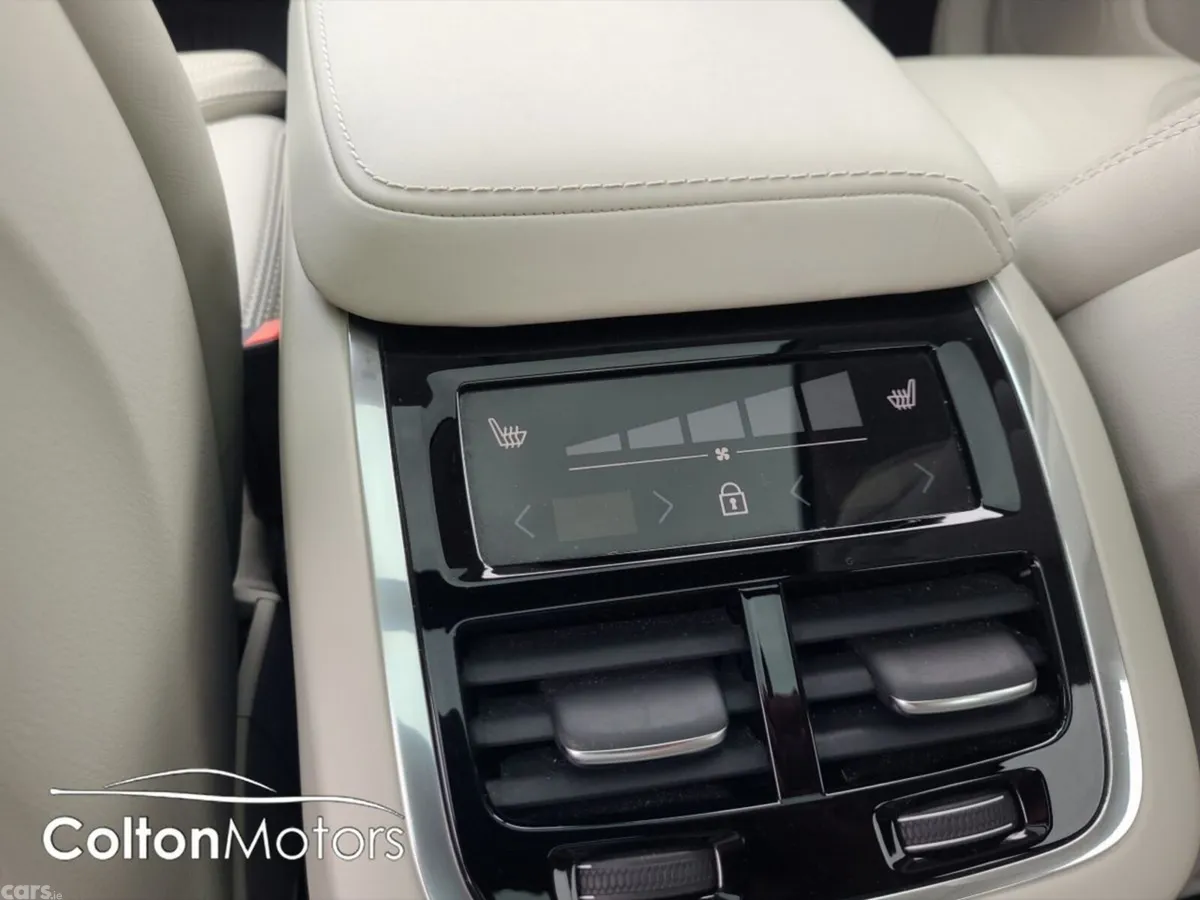 Volvo XC60 SUV, Diesel, 2018, Blue