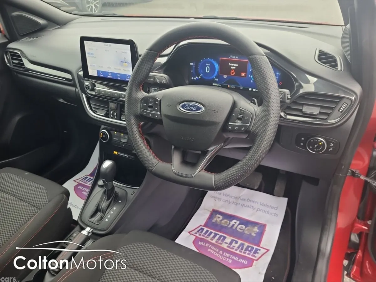 Ford Puma MPV, Petrol Hybrid, 2022, Red