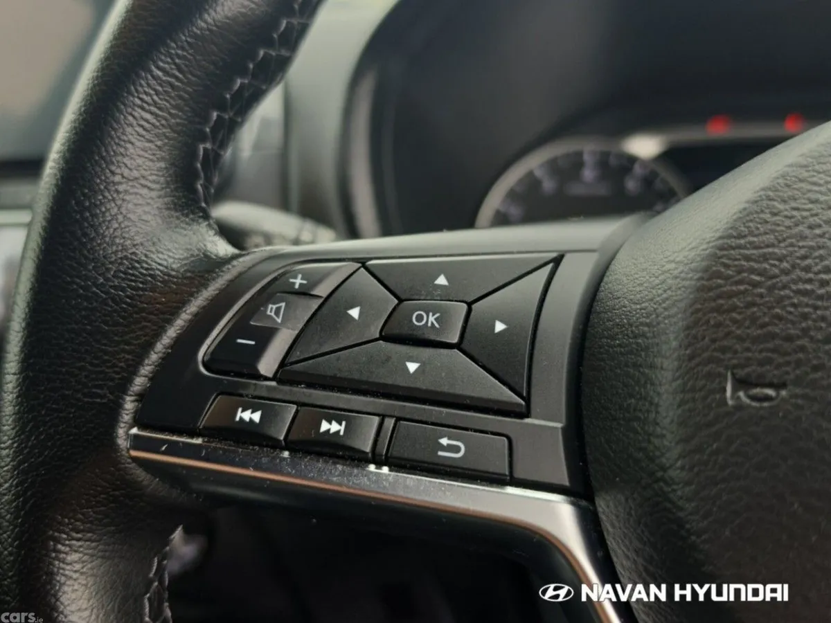 Nissan Juke SUV, Petrol, 2023, Red