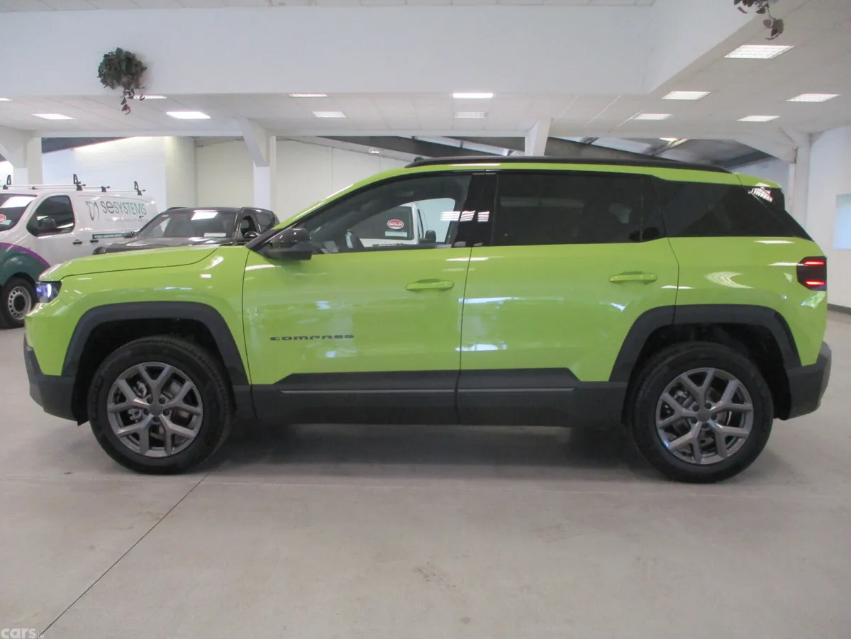Jeep Compass SUV, Petrol Hybrid, 2026, Green