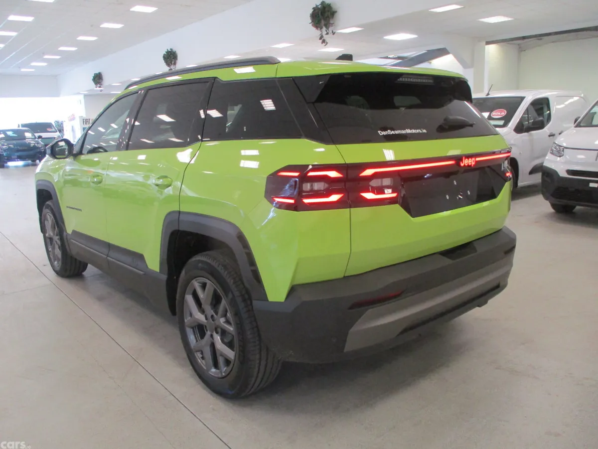 Jeep Compass SUV, Petrol Hybrid, 2026, Green