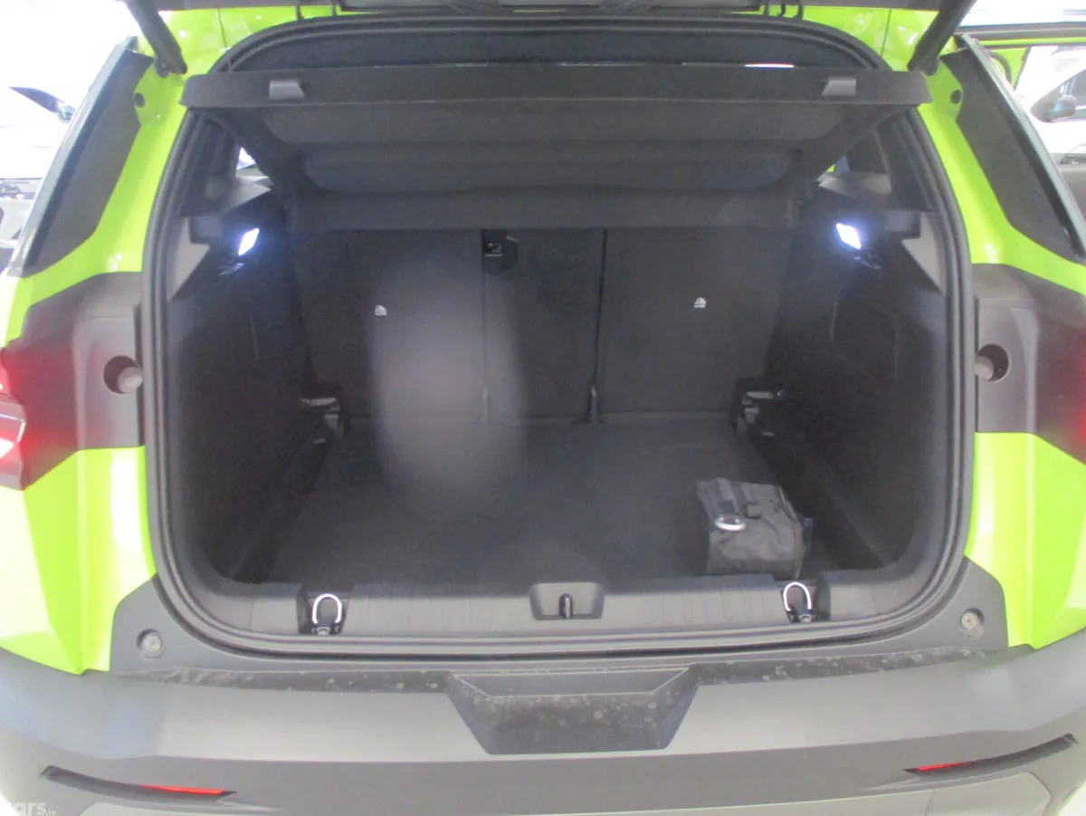 Jeep Compass SUV, Petrol Hybrid, 2026, Green