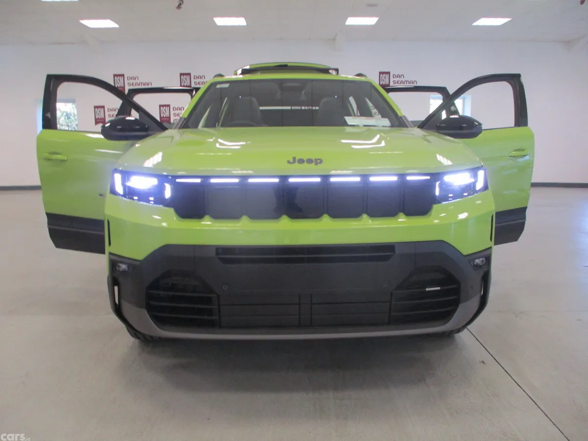 Jeep Compass SUV, Petrol Hybrid, 2026, Green