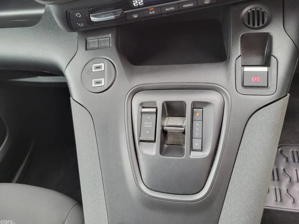 Peugeot Rifter MPV, Diesel, 2024, Blue