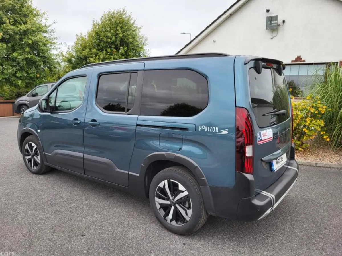 Peugeot Rifter MPV, Diesel, 2024, Blue