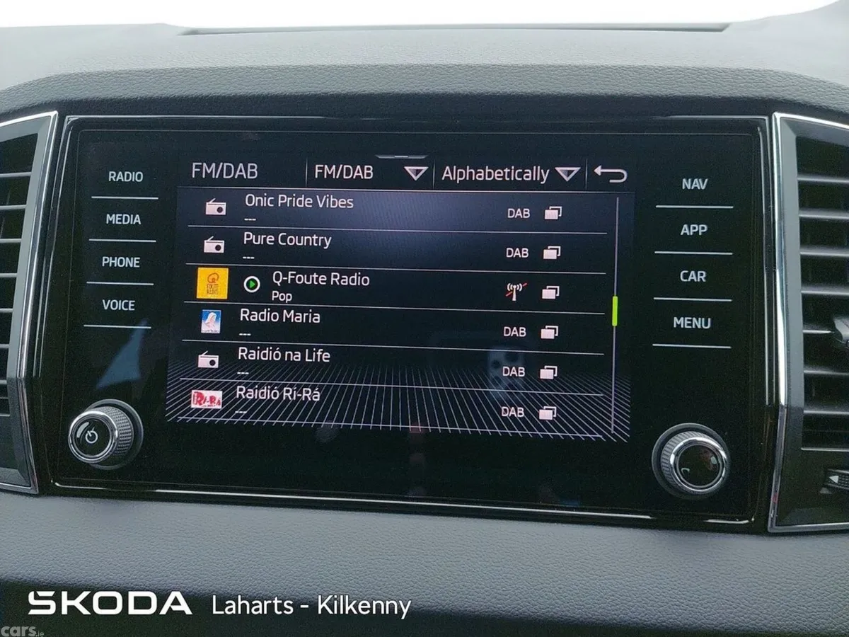 Skoda Karoq SUV, Diesel, 2026, Black
