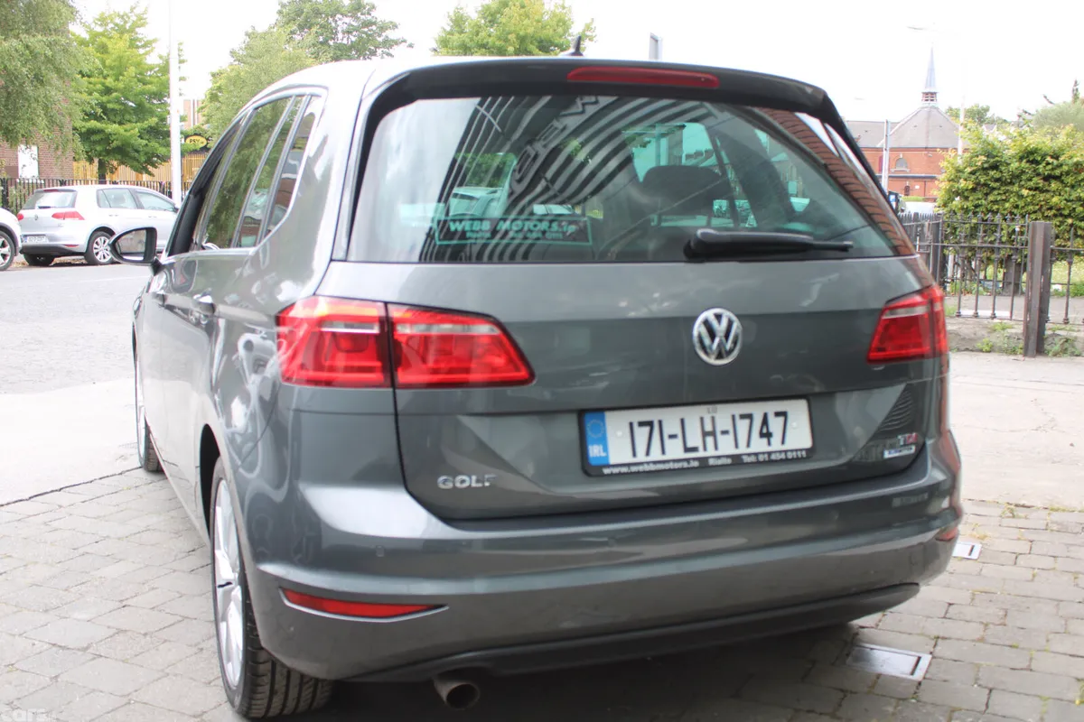 Volkswagen Golf Hatchback, Diesel, 2017, Grey