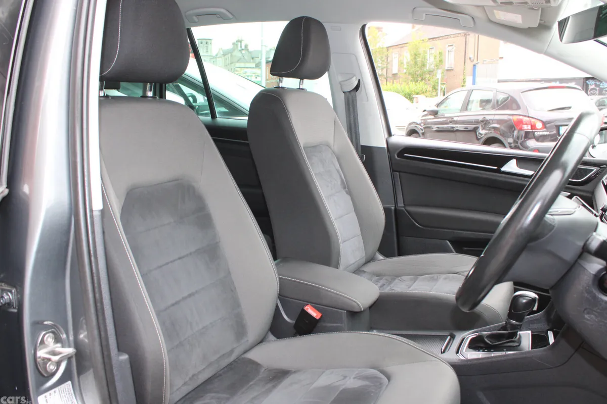 Volkswagen Golf Plus Hatchback, Diesel, 2017, Grey