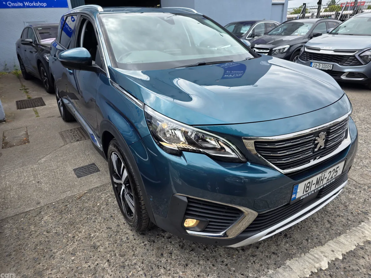 Peugeot 5008 MPV, Petrol, 2018, Green
