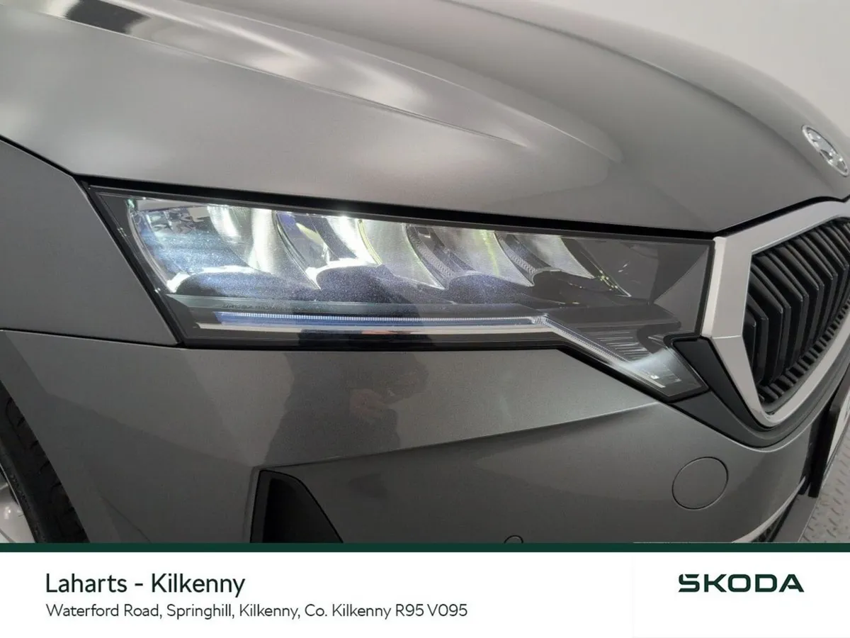 Skoda Octavia Saloon, Diesel, 2026, Grey